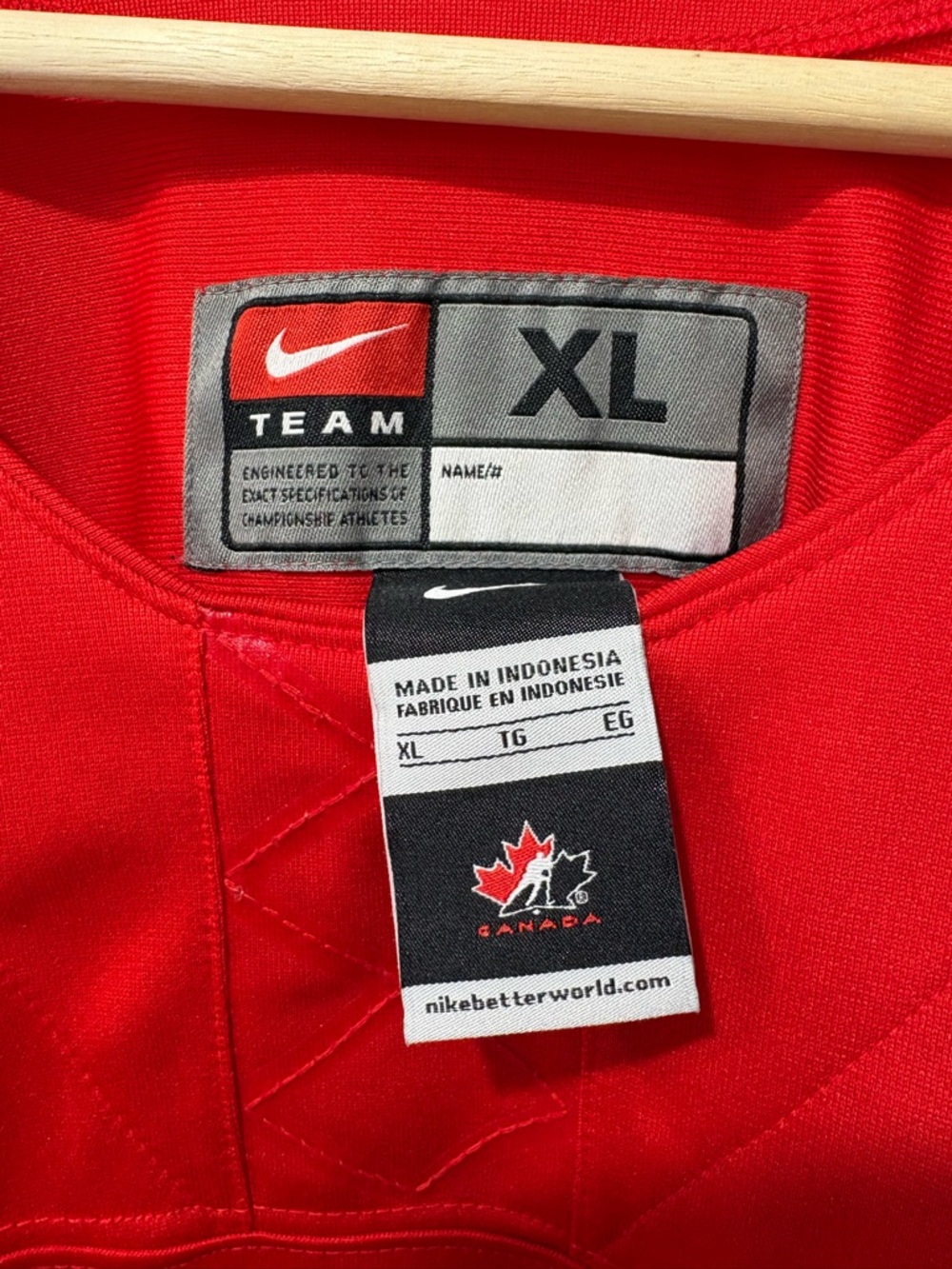 Team Canada Nike Jersey 2013 IIHF hockey Olympics Patch Men’s Size XL Nike - Picture 3 of 6